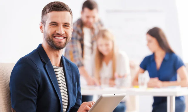 الإبداع والابتكار في العمل الإتصالي
